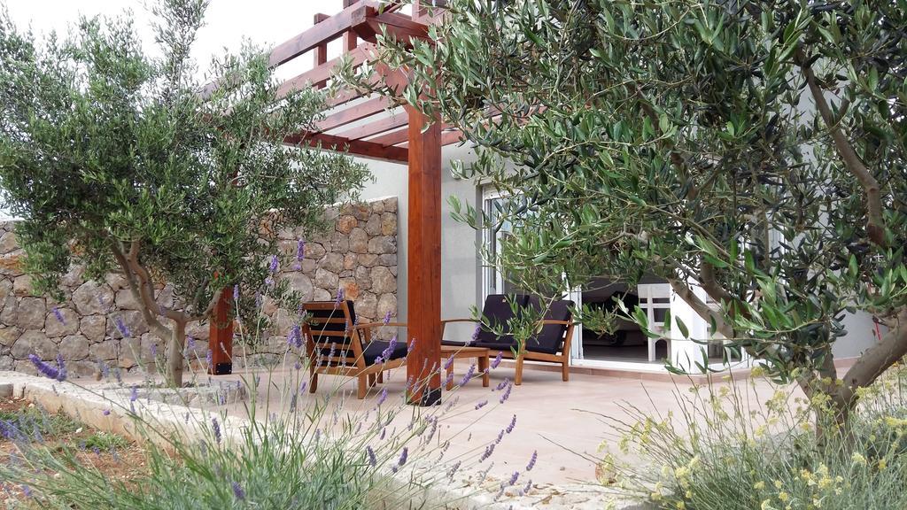 נובליה Holiday Home Olive Garden מראה חיצוני תמונה